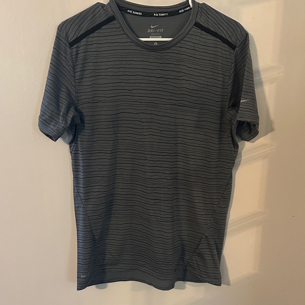 Nike Dri-FIT Short Sleeve Black & Dark Gray Striped Athletic Tee